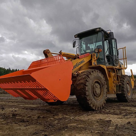 Ковш просеивающий SFD_FL-3,0-2,0-2450 для фронтального погрузчика  (Forward 638)