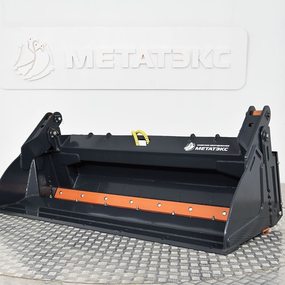 Ковш челюстной MLT_SS-2200-0,5 для мини-погрузчика (ПУМ-500)